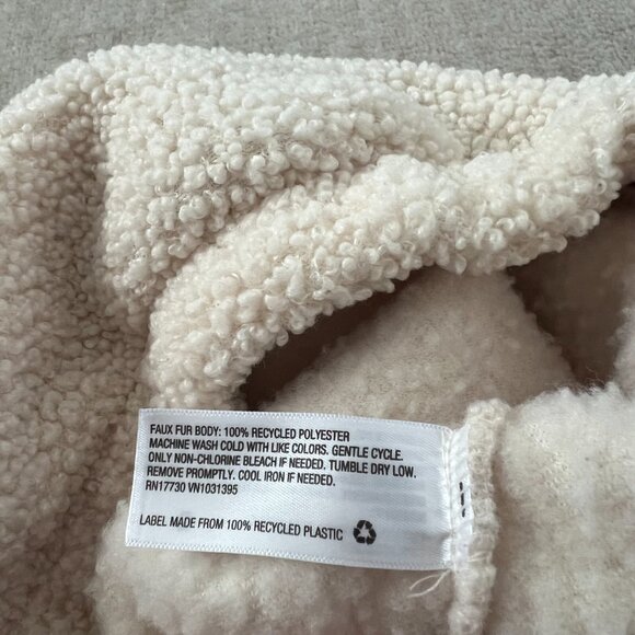 Universal Thread Faux Fur Teddy Pullover Jacket S - Picture 9 of 9